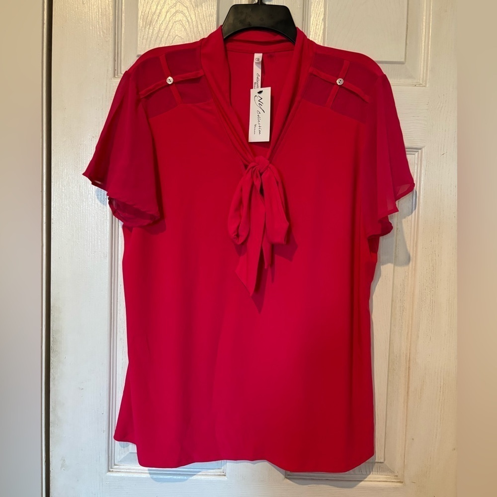 NWOT NY Collection Fushia Knit Blouse with Chiffon Short Sleeves And Knit Bow